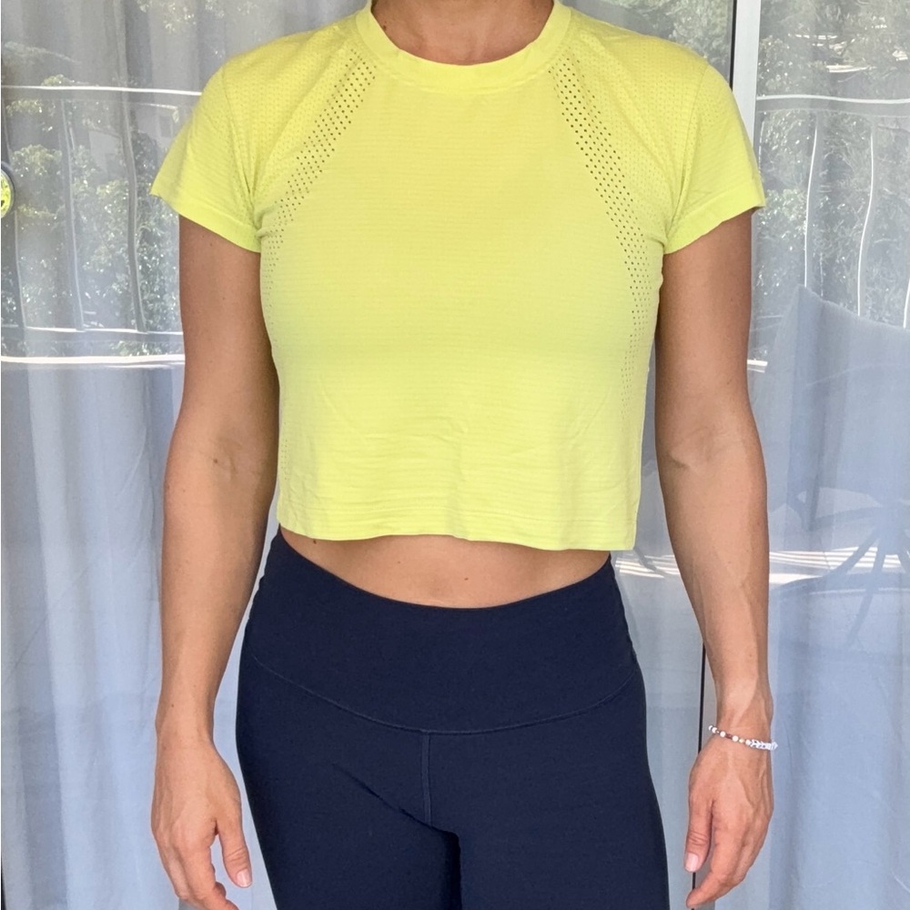 Lululemon Athletica Lime Yellow Crop Fitted Short Sleeve T-Shirt